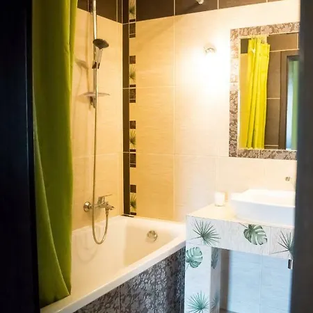Apartament Rainbow z prywatnym parkingiem Bielsko-Biała Zewnętrze zdjęcie