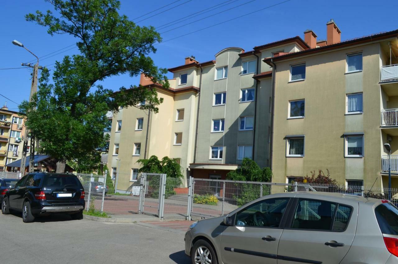 Rainbow Z Prywatnym Parkingiem Apartment *